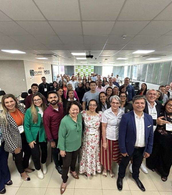 Jornada do Conhecimento reúne gestores de polos do UniCV