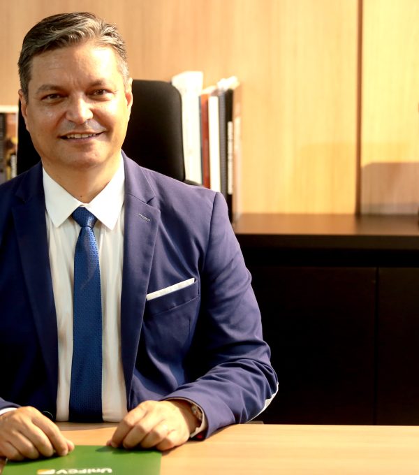 Reitor do UniCV e vice-presidente do Sinepe-NOPR, Barbieri é nomeado para o Conselho Estadual de Educação