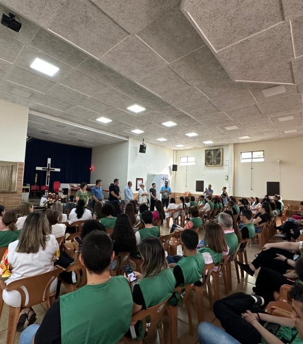 UniCV em Ação promove manhã de diversão e serviços comunitários em Sarandi