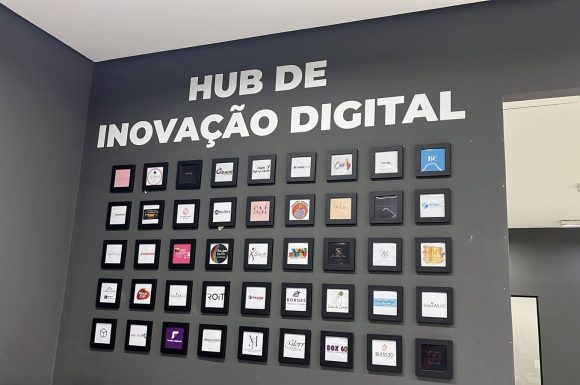 Hub de Inovação UniCV fomenta negócios de alunos egressos 