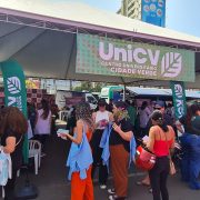 UniCV realiza mais de 330 atendimentos no Paraná Rosa, em Maringá   