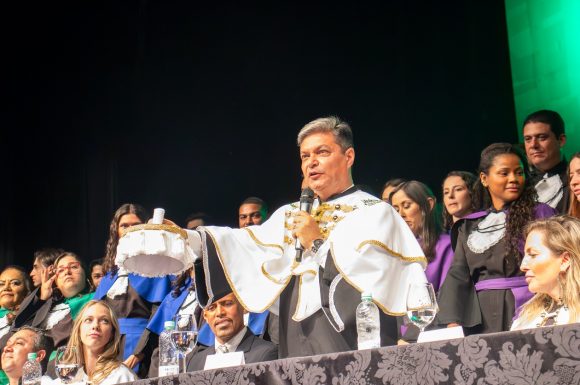 Formandos de 2023 do UniCV colam grau nesta quinta-feira, dia 08