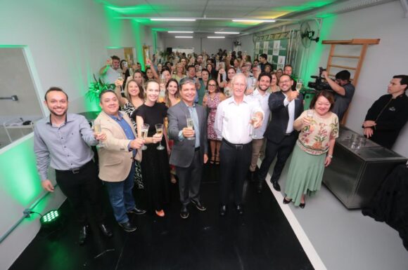 UniCV inaugura espaço de serviços à comunidade