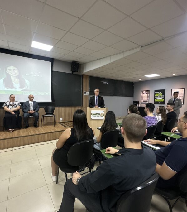 Cursos de gestão do UniCV se destacam nos Indicadores de Qualidade da Educação Superior