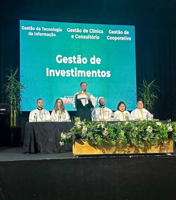 UniCV promoveu 45ª Colação de Grau de formandos da EAD