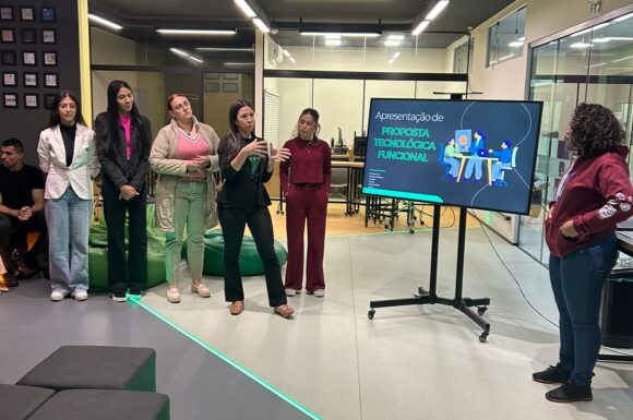 Alunos de Fisioterapia apresentam trabalhos de inovação