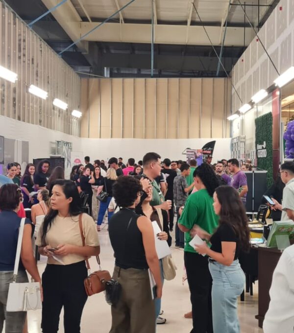 Feira de Empregabilidade vai ofertar 1.500 vagas de emprego em 26 empresas de Maringá