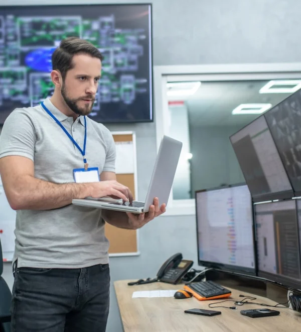 UniCV Tech: estudantes de Tecnologia e Design desenvolvem sistema inovador de gestão de provas